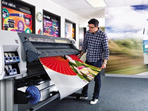 Печать на фотообоях